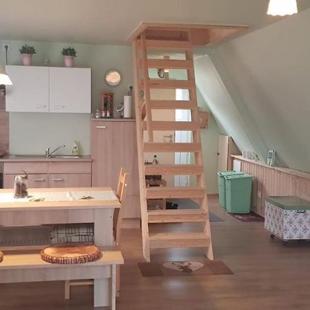 Ferienhaus Kleine Auszeit Gossersweiler-Stein Exterior foto